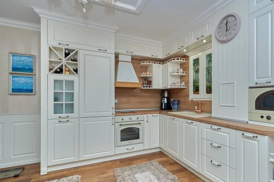 Луксозен имот под наем в супер център с паркомясто