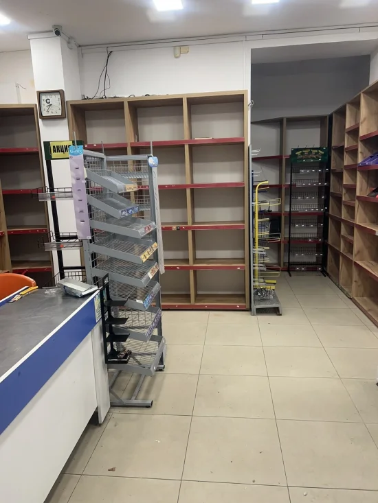 Магазин под наем,кк.Сл.бряг