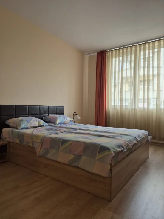 Лазур, за първи път под наем! Тухла до Морската градина