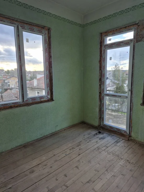 Ново предложение !!Къща с двор в село Зидарово ,област Созопол